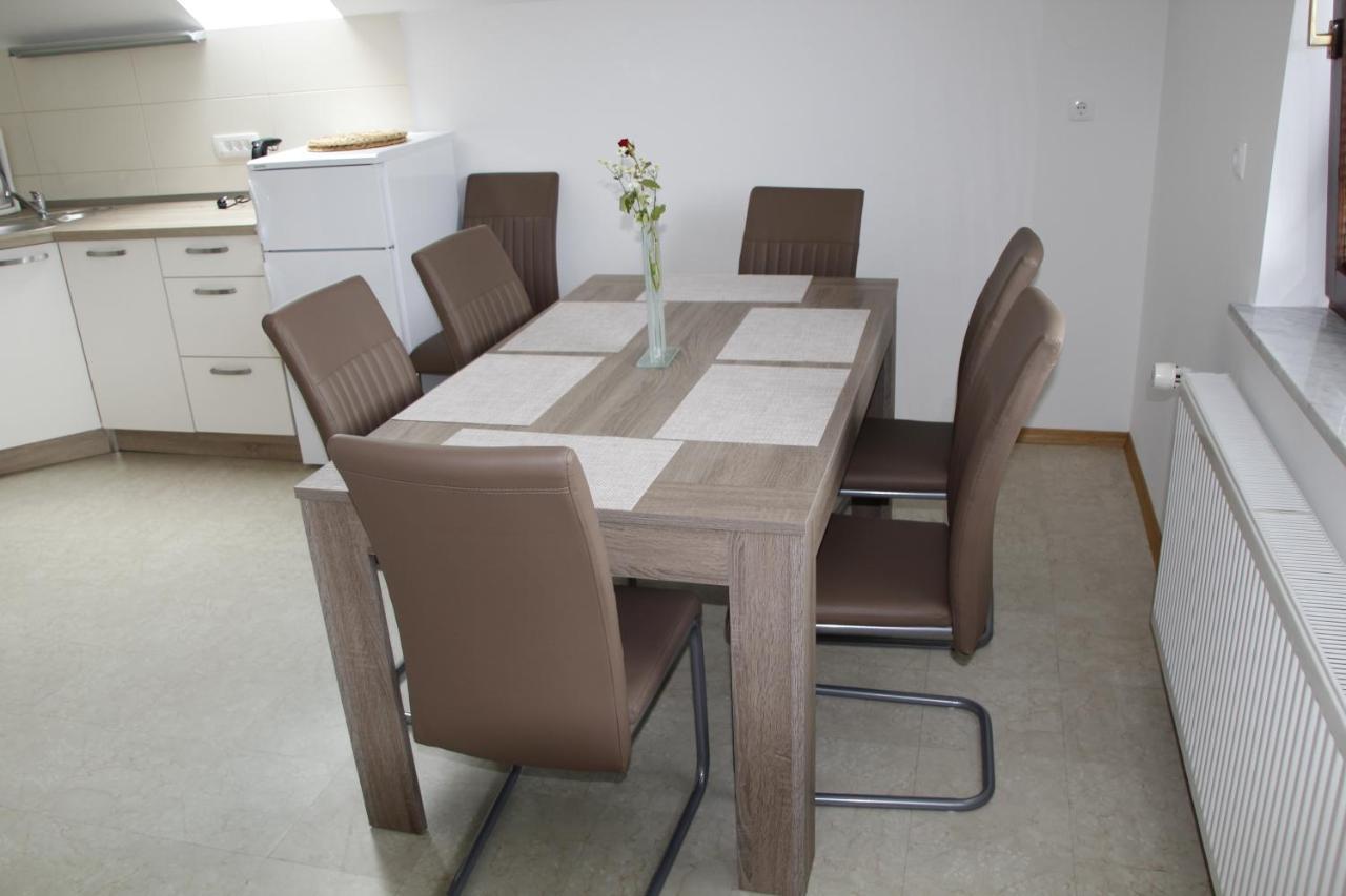 Apartment 238